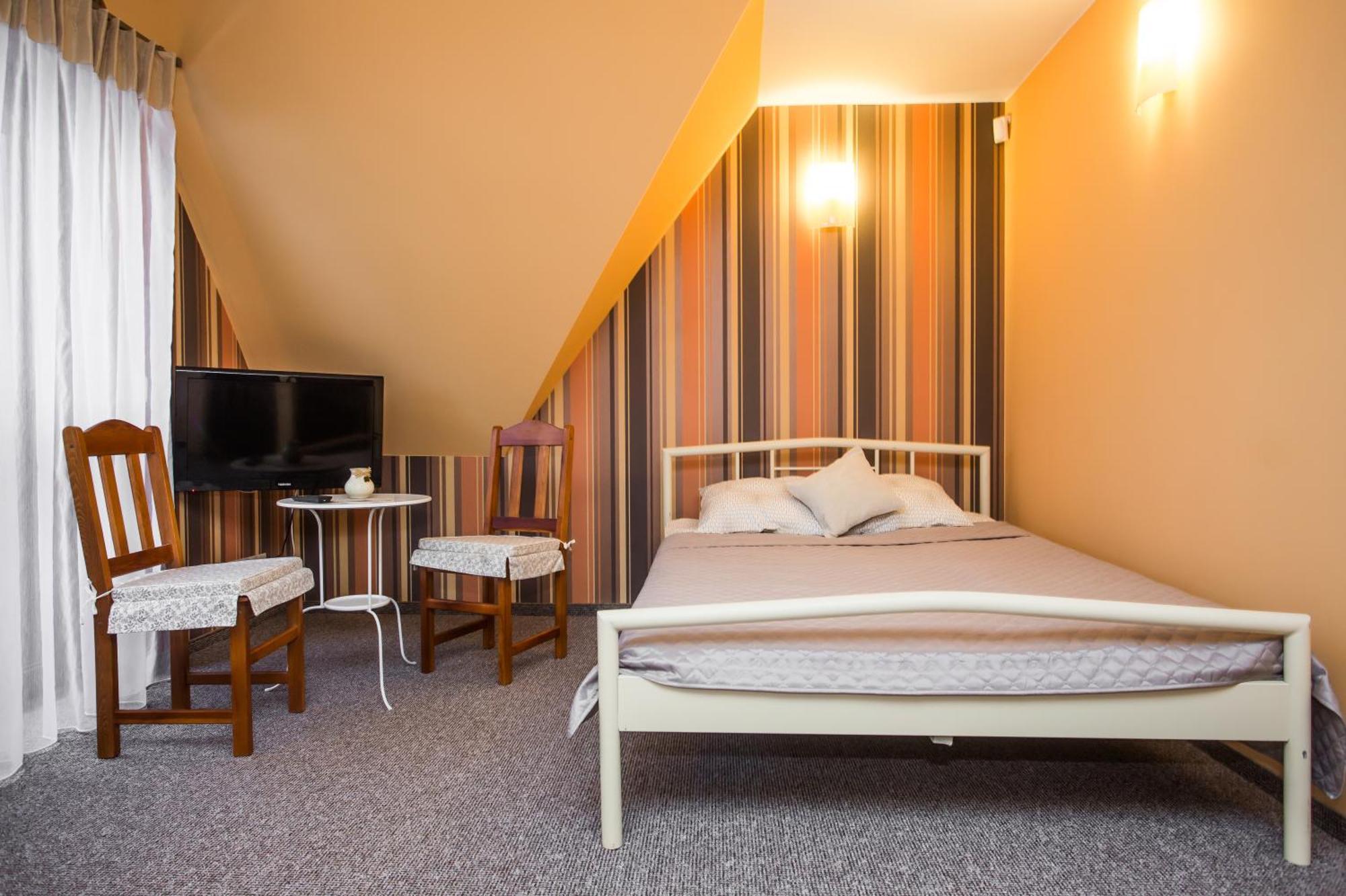 Bed and Breakfast U Kruka Ґронь Екстер'єр фото