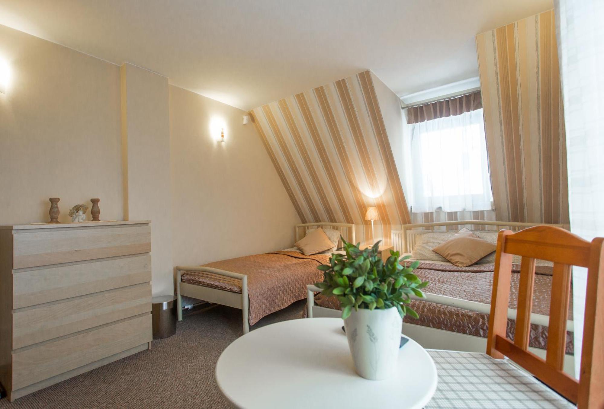 Bed and Breakfast U Kruka Ґронь Екстер'єр фото