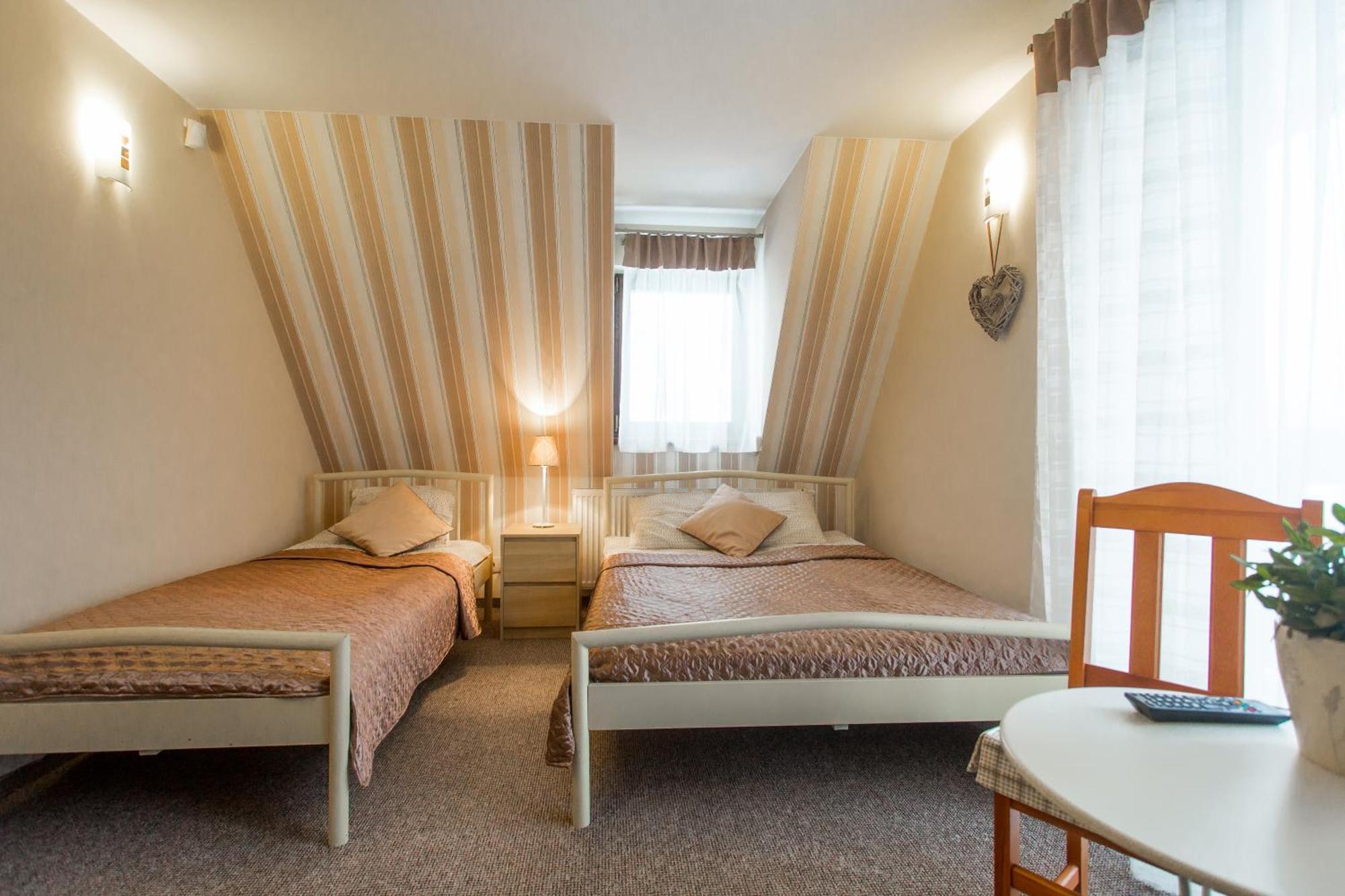 Bed and Breakfast U Kruka Ґронь Екстер'єр фото